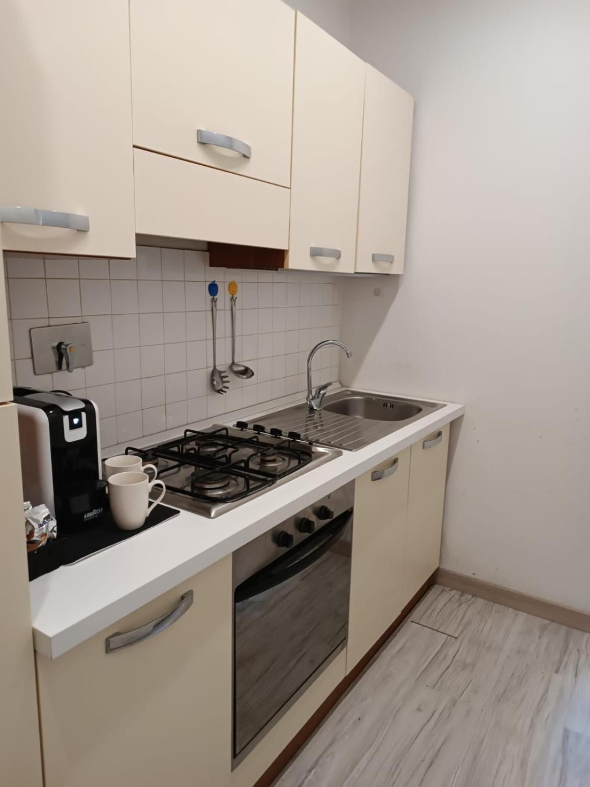 Studio Metro Bologna Рим Экстерьер фото